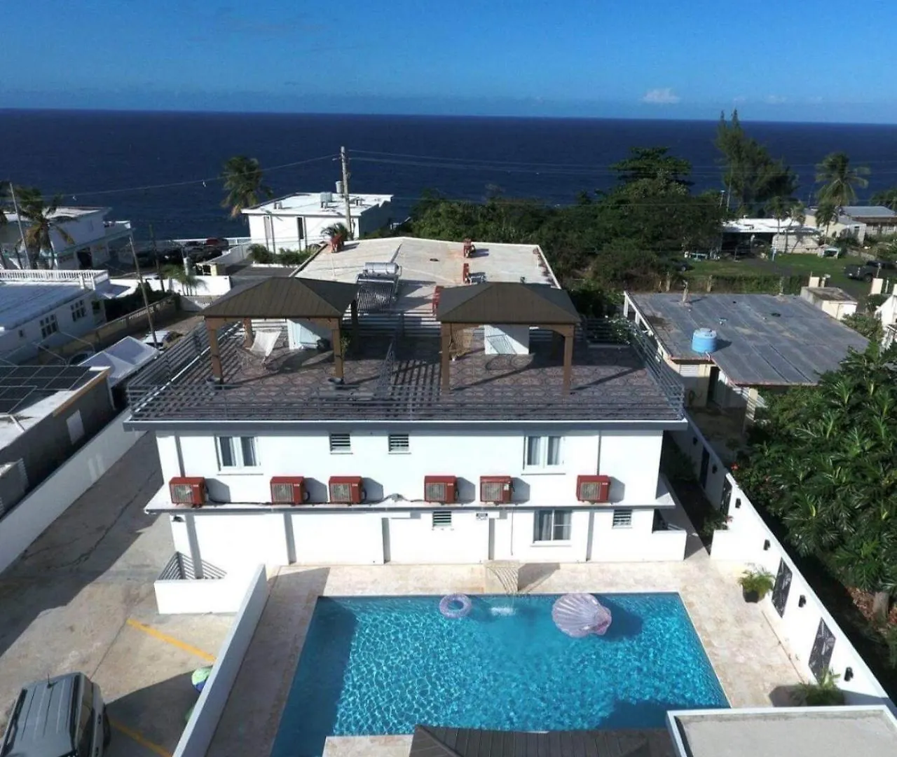 Sea Breeze Tunnel Hideaway 6 Apartment Quebradillas